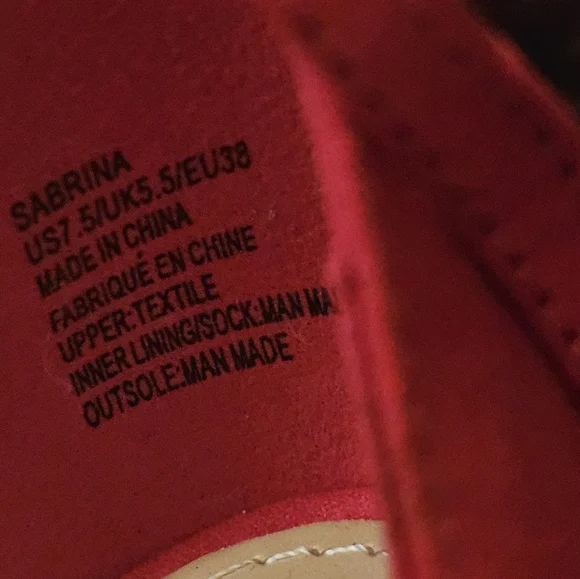 Shoe Dazzle Women's Red Platform Heels - Picture 15 of 15